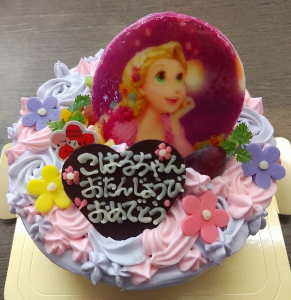 プリンセスのお誕生日ケーキのサムネイル