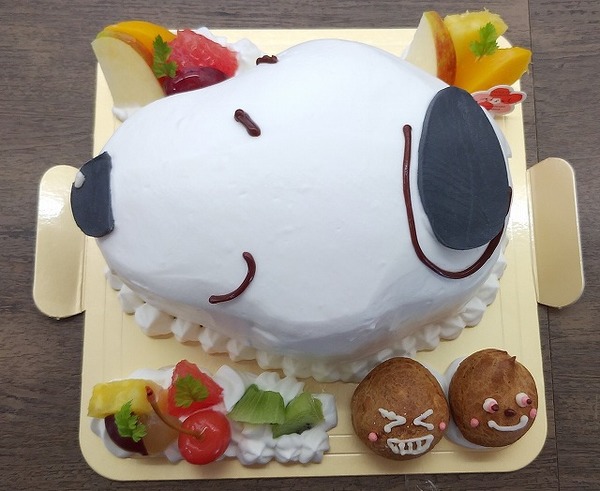 世界的犬の人気キャラクターケーキ 熊本 玉名 ロールケーキ 大俵 が名物のケーキショップ はなもも