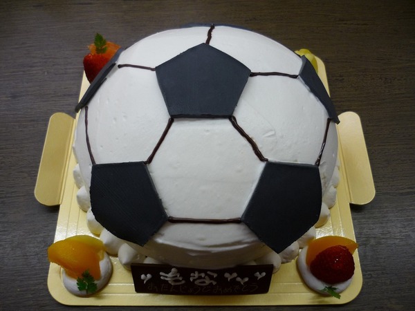 サッカーボール型ケーキのサムネイル