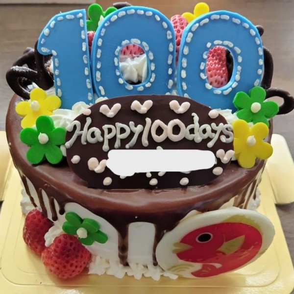 １００日お祝いケーキ